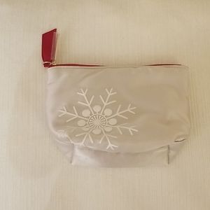 💞Gift with Purchase💞 Clarins satin makeup bag
